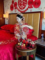 -贺贺新娘造型婚纱店