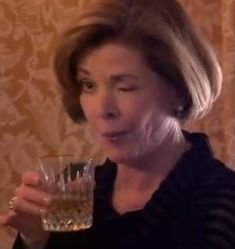 -构想时尚发型会所