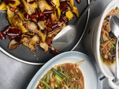 -蔼若春.传承三十年云南菜(金碧公园店)