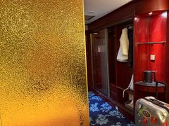 -丝路天山酒店(国际大巴扎店)
