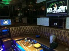 -艾尚主题式KTV(艾溪湖绿地店)