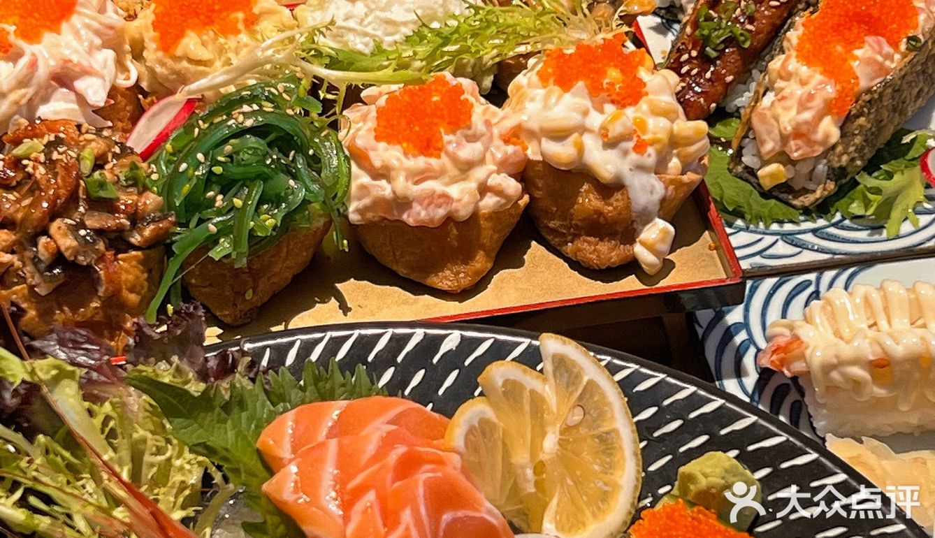 成都！胖嘟嘟的油豆腐寿司🍣料巨多超好吃！