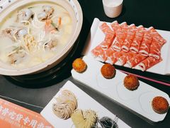 -小乌猪·金华筒骨煲(永盛购物广场店)