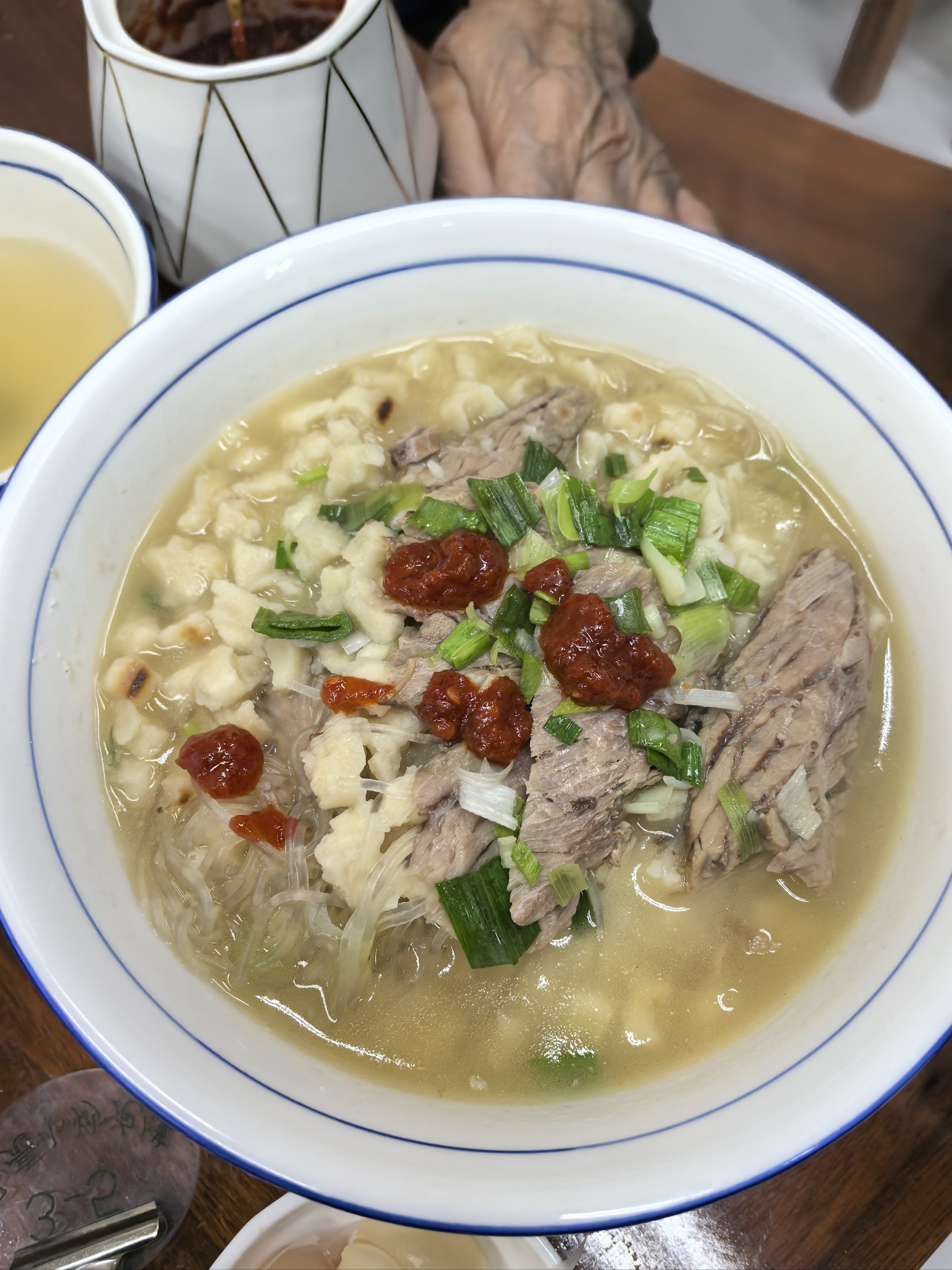 贴秋膘的一碗泡馍