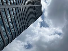 -九龙东皇冠假日酒店室外泳池