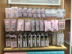 -名创优品(天河区正佳广场二店)