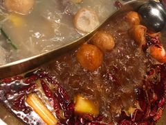 -重庆爽翻天老火锅(临平万达广场店)