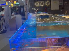 -海底捞火锅(长宁路龙之梦店)