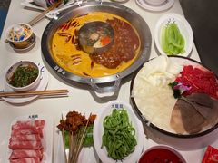 -大龙燚火锅(天安云谷店)