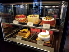 面包甜点陈列柜-广州富力君悦大酒店·凯菲厅