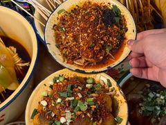 -拈签一笑黄牛肉辣卤串串