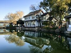 -绍兴东湖风景区