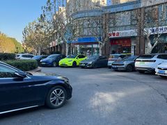 -车水马龙3M汽车贴膜冠军店隐形车衣改色膜(漕宝路中环店)