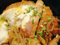 -玛格萝妮比萨屋(四平店)