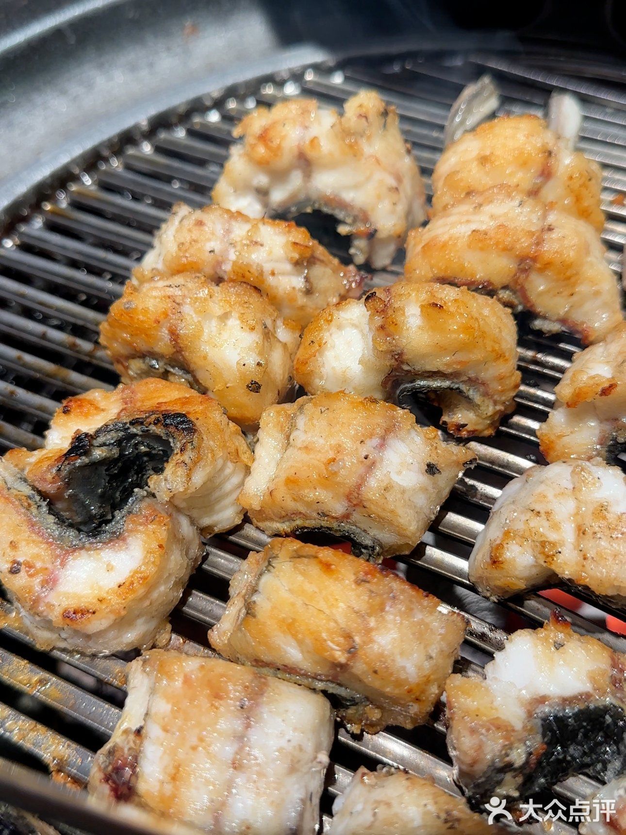 会跳舞的烤鳗鱼——贝臻屋海鲜碳烤