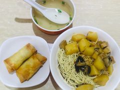 -老妈食光小馆(国权路店)