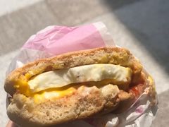 -麦当劳(中二横路店)