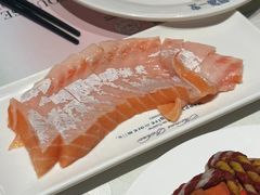 -四海一家自助餐(益田假日广场店)