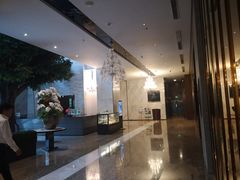 -上海虹桥西郊假日酒店