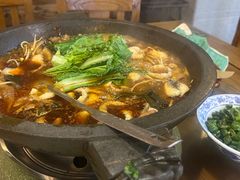 -都江堰石锅鱼