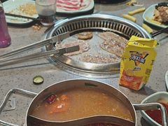 -金滏山烤肉·海鲜·火锅自助餐厅(襄阳万达店)