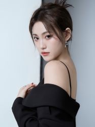 -绝对人气写真艺术中心
