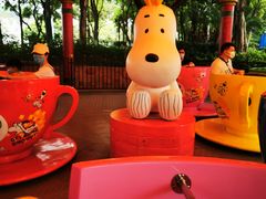 -史努比缤纷世界