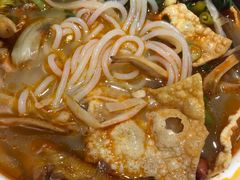 -丽丽三鲜螺蛳粉(田林路店)