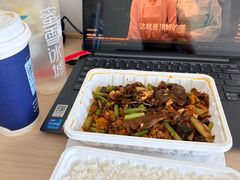 -绿草地·湘菜(梅溪湖步步高店)