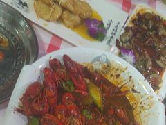 -羊家胡同·龙虾烧烤火锅(龙汇路店)