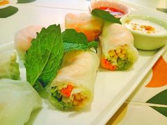 米皮鲜虾卷-越弥越南传统美食馆