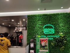 门面-龙治汉堡(中华城店)