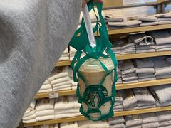 -星巴克臻选(成都环球乐天店)