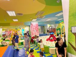 -莫莉幻想儿童乐园(武汉金银潭永旺店)