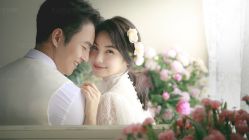 -雪中彩影婚纱摄影·微光艺术中心