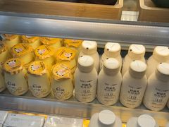 -一只酸奶牛(洪崖洞11楼店)