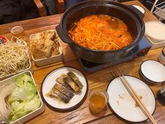 贵州红汤锅-猫爷的腔调·黔小馆(交大医学住宅区店)