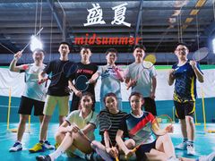 -满江春羽毛球馆