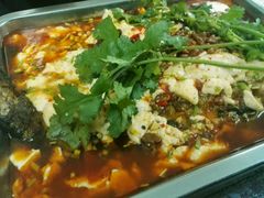 -罗满娘特色豆花烤鱼