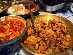 -川流不息·地道川菜·小龙虾(新松江路店)