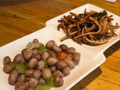 -小三峡食府(西五路店)
