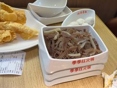 -季季红火锅(柳州城中万达二店)