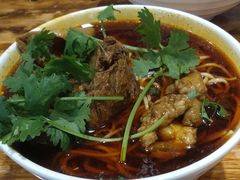 -秦云老太婆摊摊面(蓝光锦绣店)