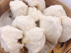 蜜汁叉烧包-点都德(北京路贰店)