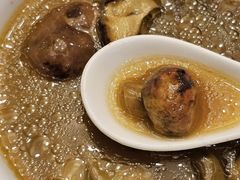 -菌海森林·非遗野生菌火锅(西山区滇池路摩根道店)