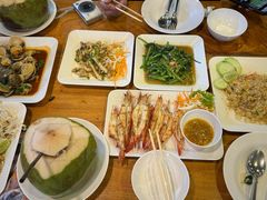 -两兄弟Song Pee Nong(2号店)