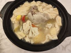 -御满江海鲜酒家(洛溪新城店)