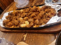 东镇老味道烤鸡块-老东镇啤酒屋海鲜加工·蒸汽海鲜·海鲜烧烤(台东店)