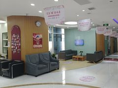 -雅悦齿科(顾村公园店)