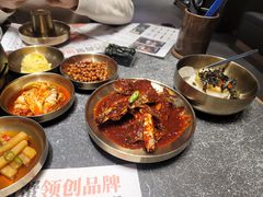 -草家酱蟹炭火烤肉店(珲春南路二店)